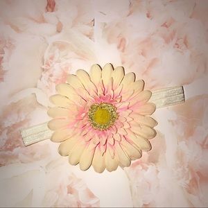 Emma Infant Flower Halo🍼